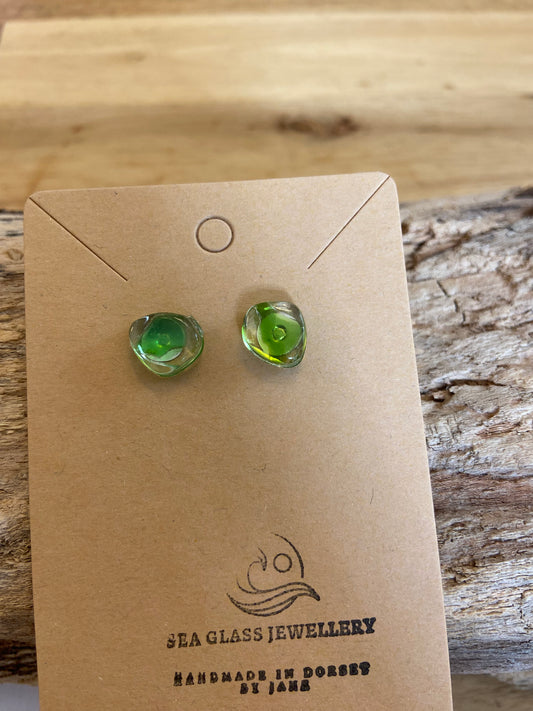 925 Sterling Silver green resin small round earrings